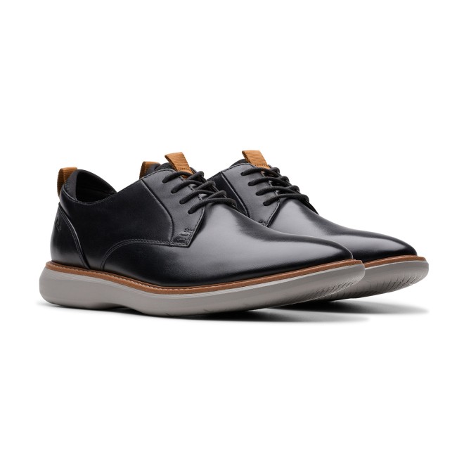 Clarks Brantin Plain (SKU: 147-1633-11-6)