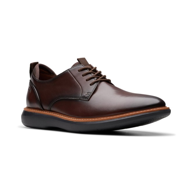 Clarks Brantin Plain (SKU: 147-1633-12-6)