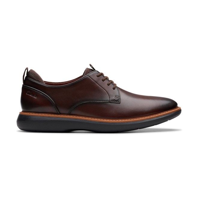 Clarks Brantin Plain