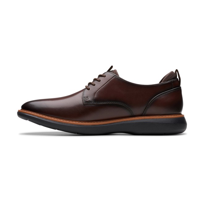 Clarks Brantin Plain (SKU: 147-1633-12-6)