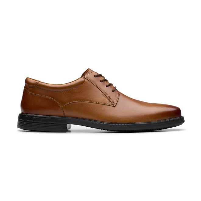 Clarks Wendel Tan