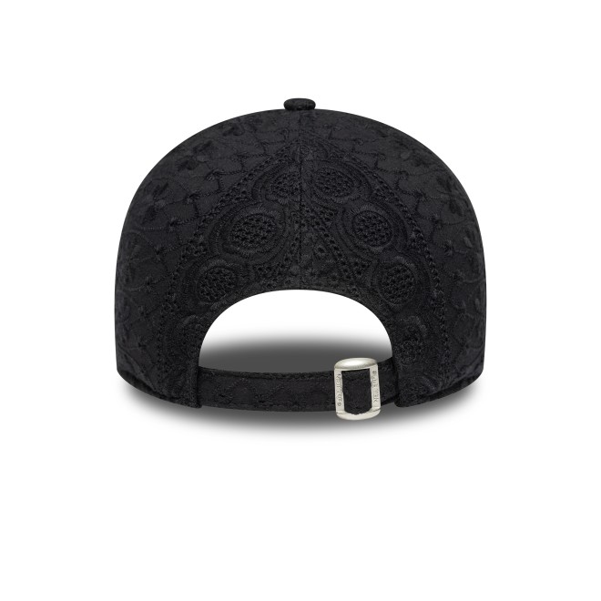 NEWERA Wmns Broderie 9Twenty Neyyan Blk (SKU: 153-60667493-11-4)