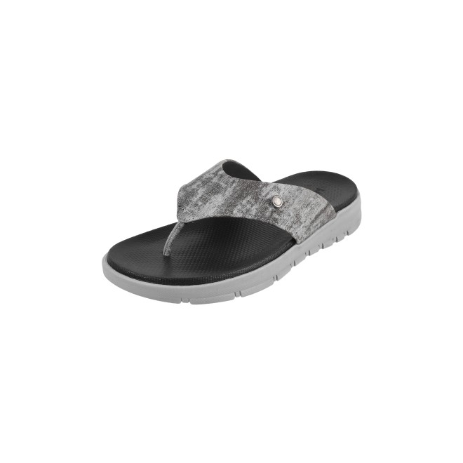 Mochi Men Black Casual Slippers & Flip Flops (SKU: 16-1005-11-40)