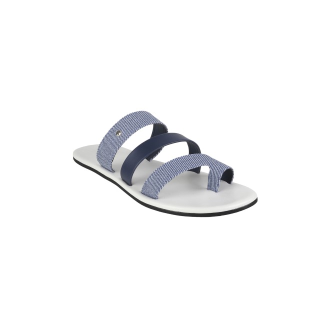 Mochi Men White Casual Slippers & Flip Flops (SKU: 16-1041-16-40)
