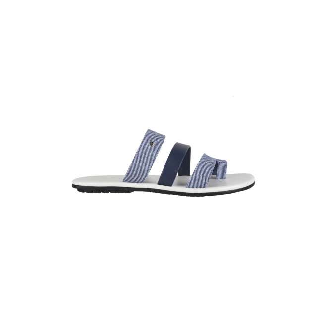 Mochi Men White Casual Slippers & Flip Flops (SKU: 16-1041-16-40)