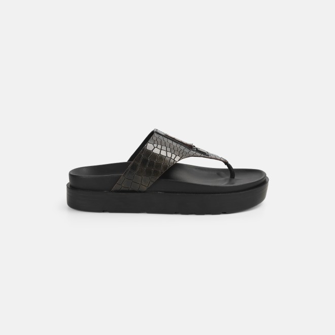 Mochi Men Black Casual Slippers (SKU: 16-1098-11-39) Mochi Men Black Casual Slippers (SKU: 16-1098-11-39)