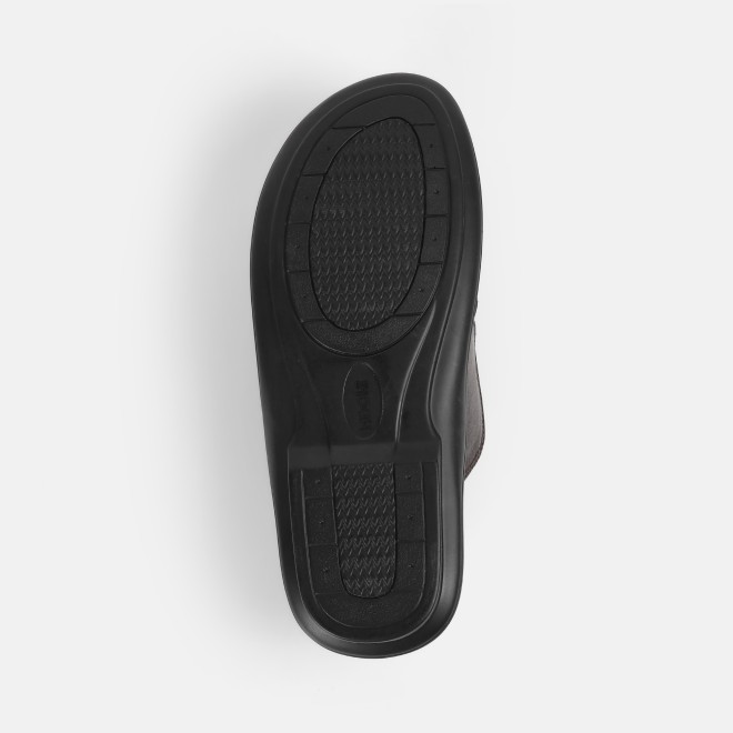 Mochi Men Brown Casual Slippers (SKU: 16-1107-12-39) Mochi Men Brown Casual Slippers (SKU: 16-1107-12-39)