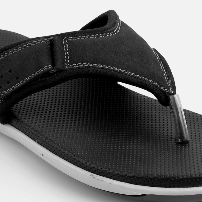 Mochi Men Black Casual Slippers (SKU: 16-1132-11-42)