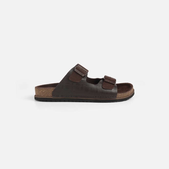 Mochi Men Brown Casual Slippers (SKU: 16-1146-12-40)