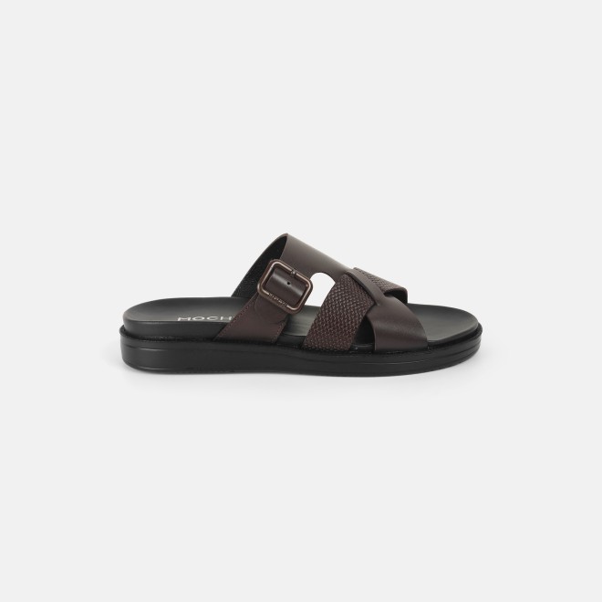 Mochi Men Brown Casual Slippers (SKU: 16-1175-12-40)