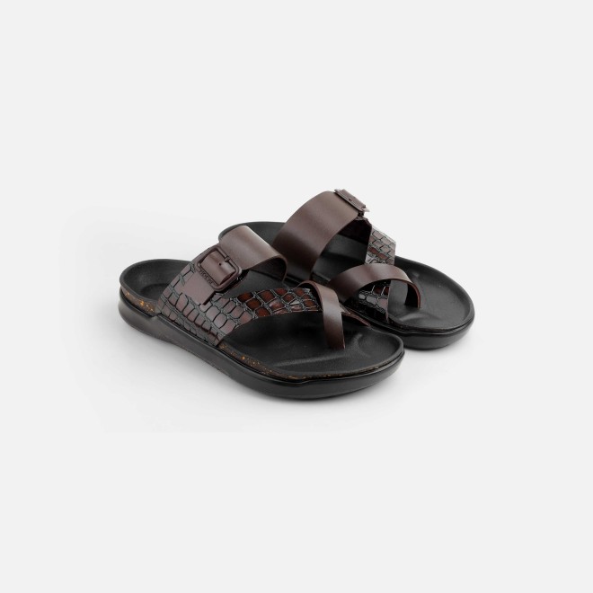 Mochi Men Brown Casual Slippers (SKU: 16-1216-12-40)