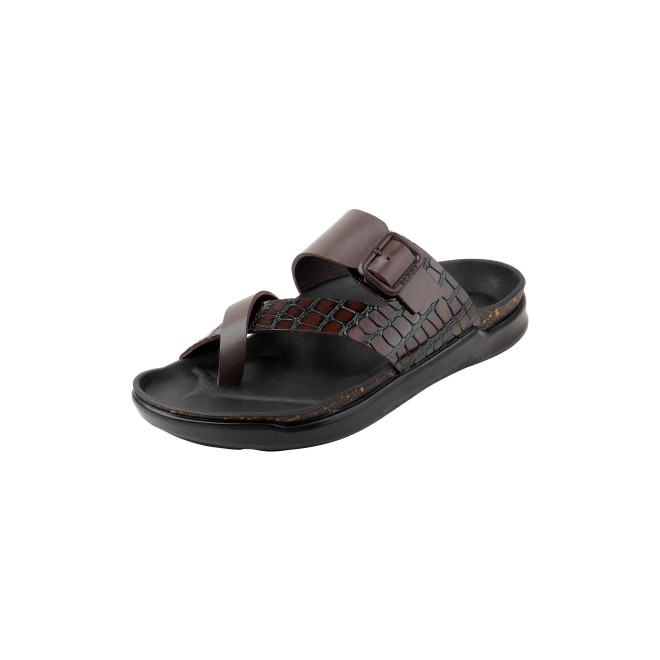 Mochi Men Brown Casual Slippers (SKU: 16-1216-12-40)