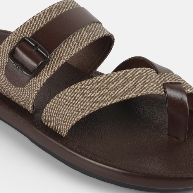 Mochi Men Brown Casual Slippers (SKU: 16-1217-12-40) Mochi Men Brown Casual Slippers (SKU: 16-1217-12-40)