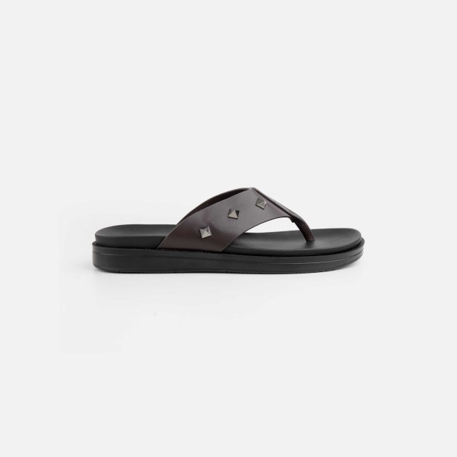 Mochi Men Brown Casual Slippers (SKU: 16-1250-12-40)