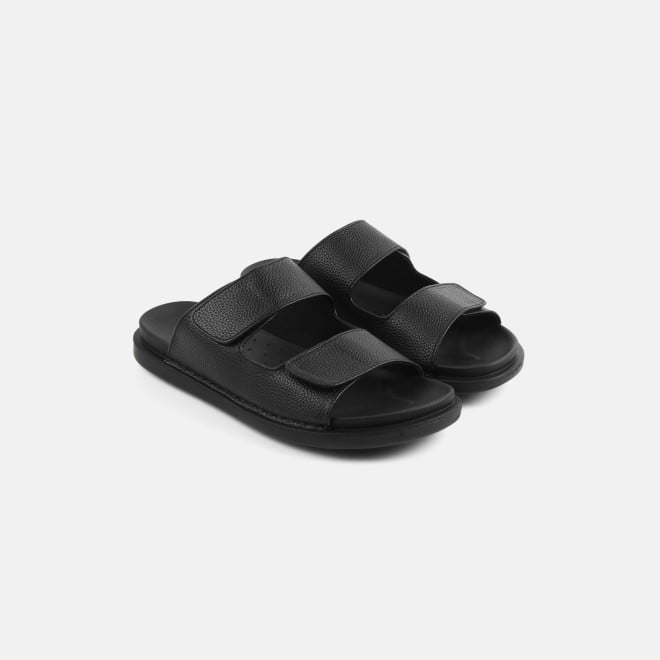 Mochi Men Black Casual Slippers (SKU: 16-1287-11-39)