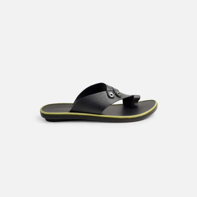 Mochi Men Black Casual Slippers (SKU: 16-1320-11-40)