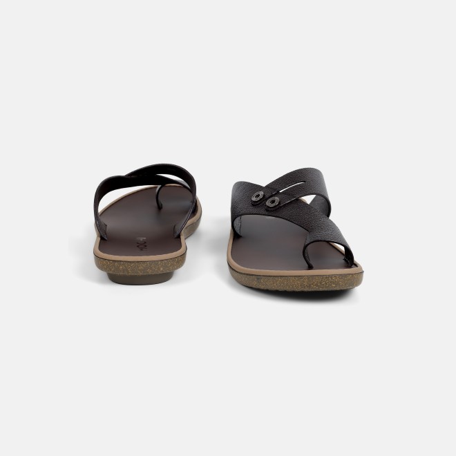 Mochi Men Brown Casual Slippers (SKU: 16-1320-12-40)