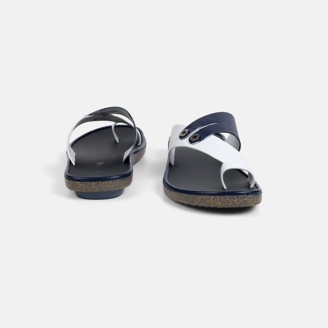 Mochi Men White-blue Casual Slippers (SKU: 16-1320-56-40)