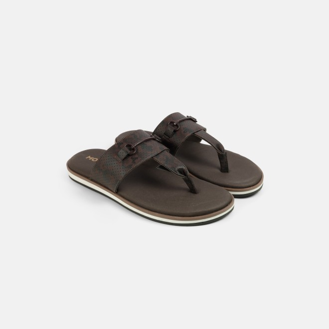 Mochi Men Brown Casual Slippers (SKU: 16-1321-12-40)