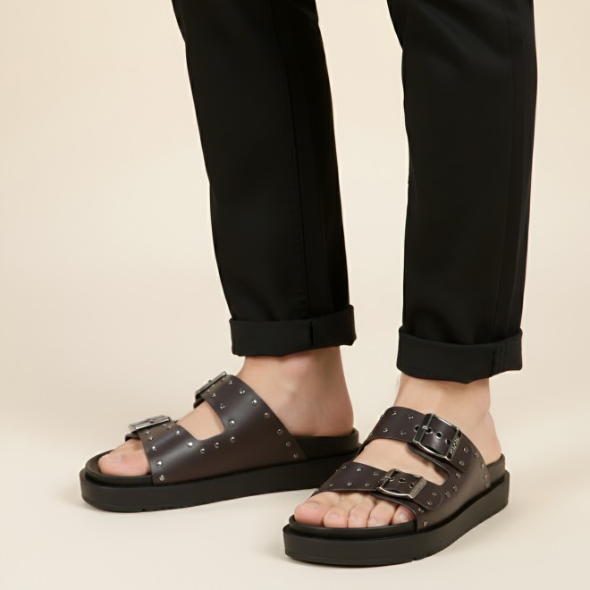 Mochi Men Brown Casual Slippers (SKU: 16-1322-12-42)