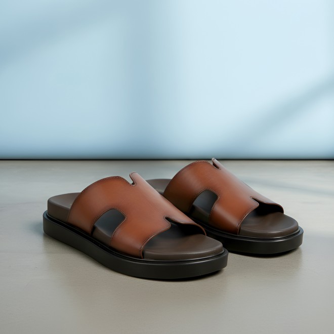 Mochi Men Tan Casual Slippers
