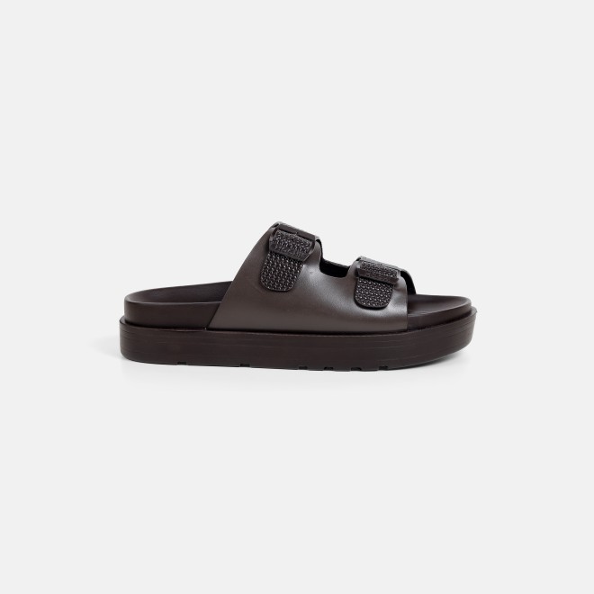 Mochi Men Brown Casual Slippers (SKU: 16-1324-12-40)