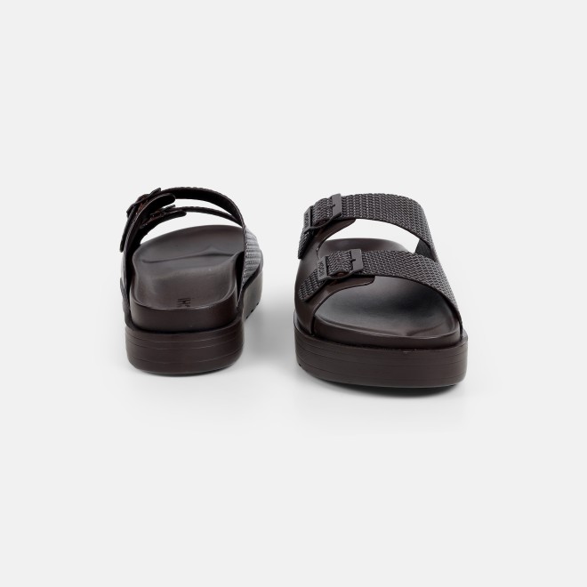 Mochi Men Brown Casual Slippers (SKU: 16-1324-12-40)