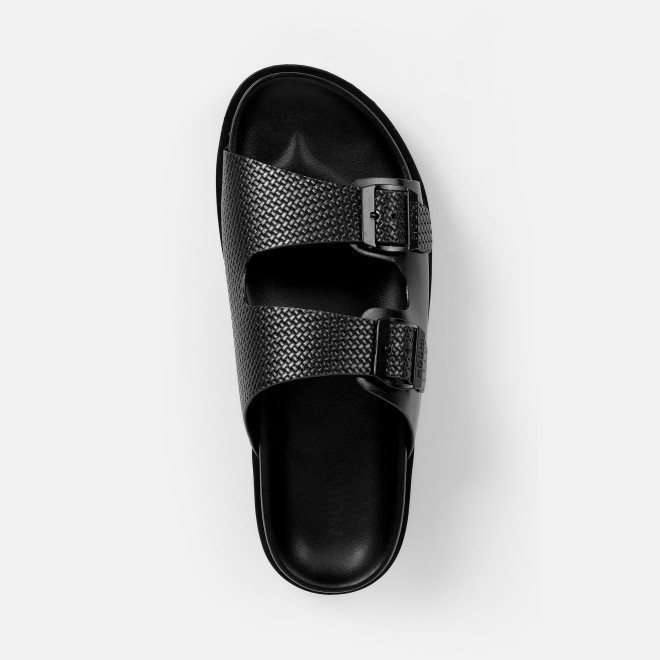 Mochi Men Black Casual Slippers (SKU: 16-1324-11-43)