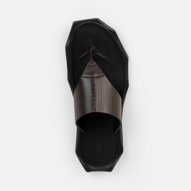Mochi Men Brown Casual Slippers (SKU: 16-1325-12-40)