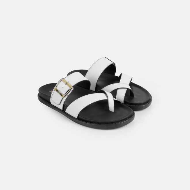 Mochi Men White Casual Slippers (SKU: 16-1341-16-40)
