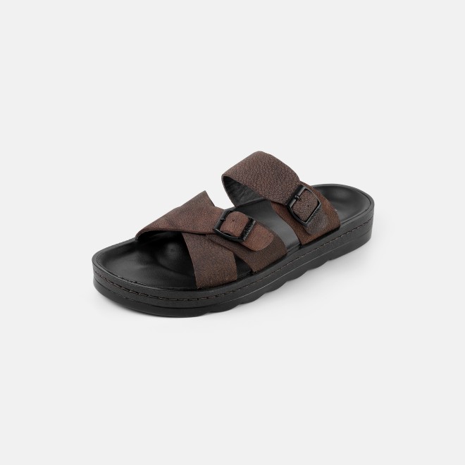 Mochi Men Brown Casual Slippers (SKU: 16-1372-12-40)