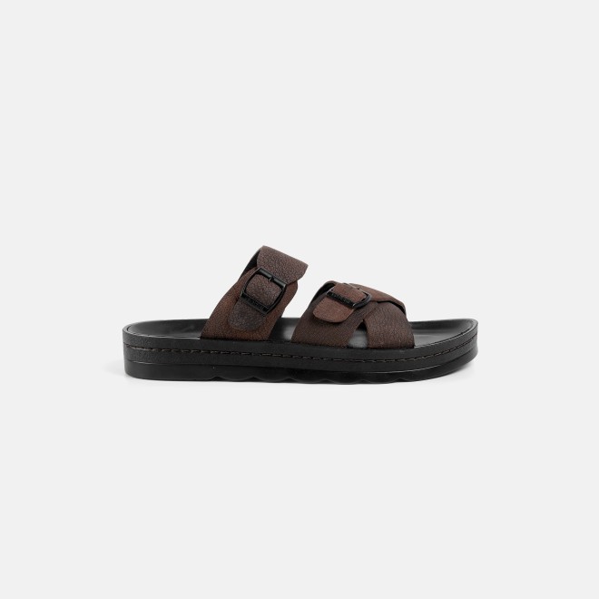Mochi Men Brown Casual Slippers (SKU: 16-1372-12-40)