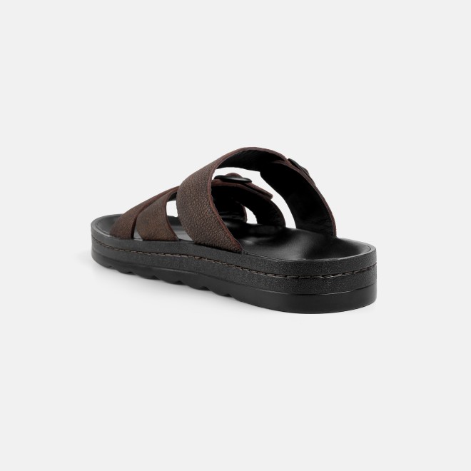 Mochi Men Brown Casual Slippers (SKU: 16-1372-12-40)