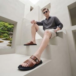 Mochi Men Tan Casual Slippers