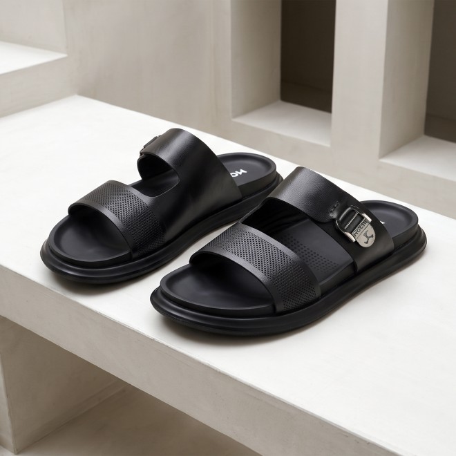 Mochi Men Black Casual Slippers (SKU: 16-1376-11-40) Mochi Men Black Casual Slippers (SKU: 16-1376-11-40)
