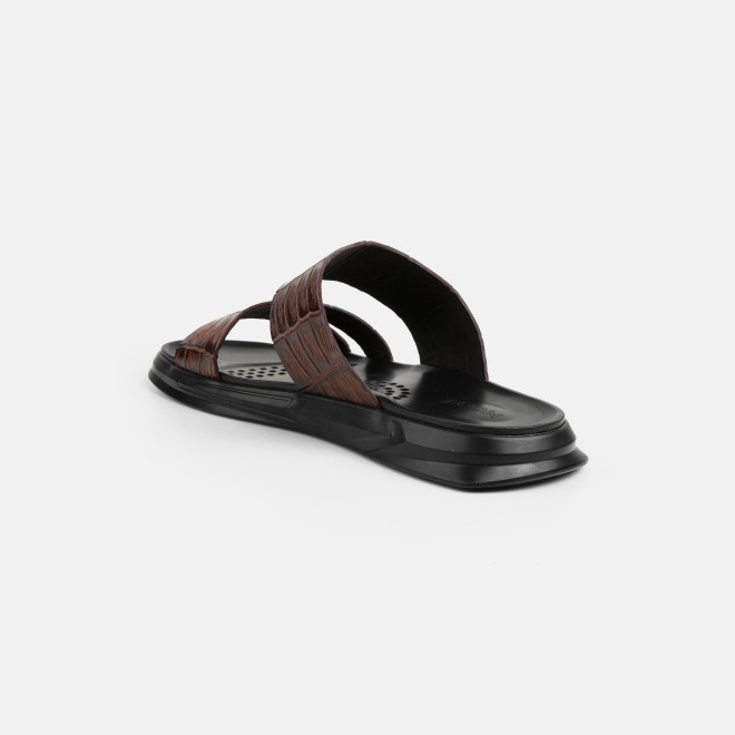 Mochi Men Brown Casual Slippers (SKU: 16-1380-12-40)