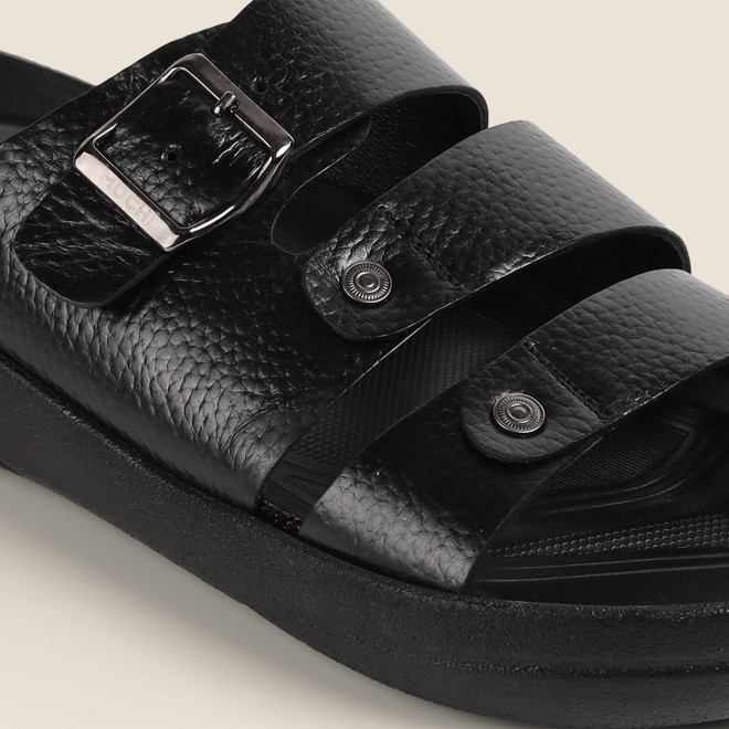 Mochi Men Black Casual Slippers (SKU: 16-1391-11-40) Mochi Men Black Casual Slippers (SKU: 16-1391-11-40)