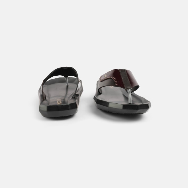 Mochi Men Brown Casual Slippers (SKU: 16-1406-12-40)