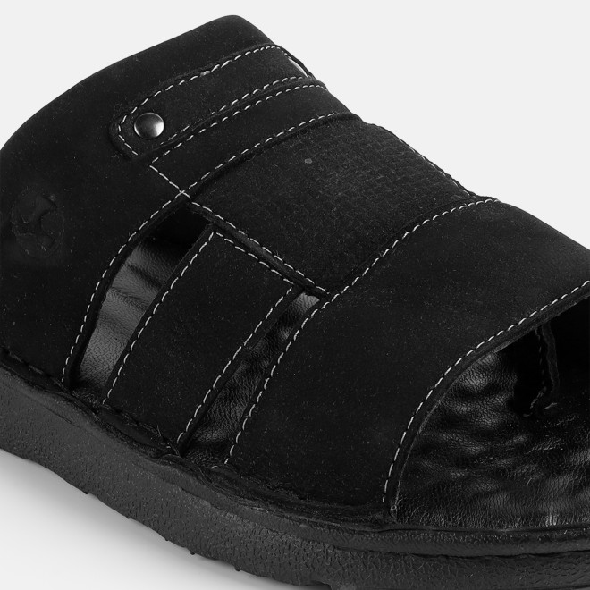 Mochi Men Black Casual Slippers (SKU: 16-1428-11-40)