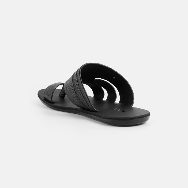 Mochi Men Black Casual Slippers (SKU: 16-1440-11-39)