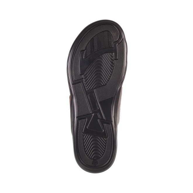 Mochi Men Brown Casual Slippers (SKU: 16-158-12-40) Mochi Men Brown Casual Slippers (SKU: 16-158-12-40)