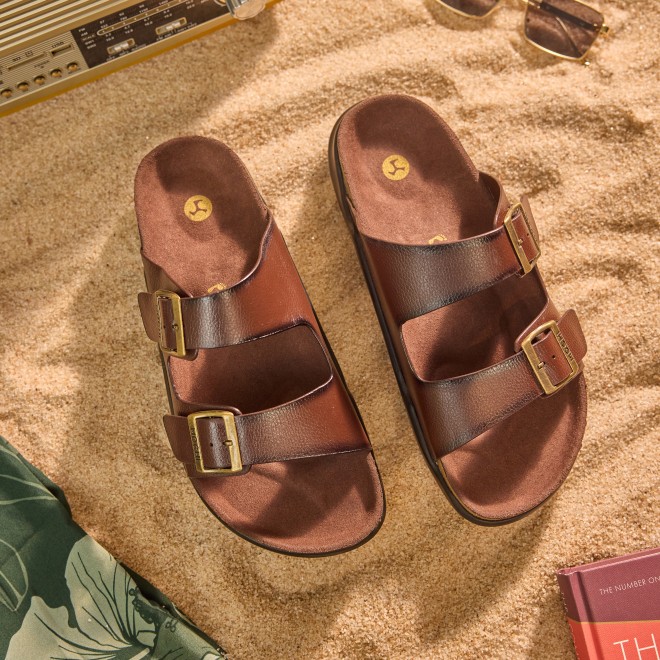 Mochi Men Brown Casual Slippers (SKU: 16-754-12-40) Mochi Men Brown Casual Slippers (SKU: 16-754-12-40)