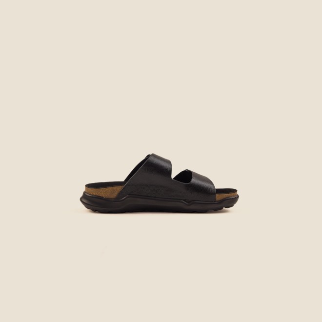 Mochi Men Black Casual Slippers (SKU: 16-754-11-40)