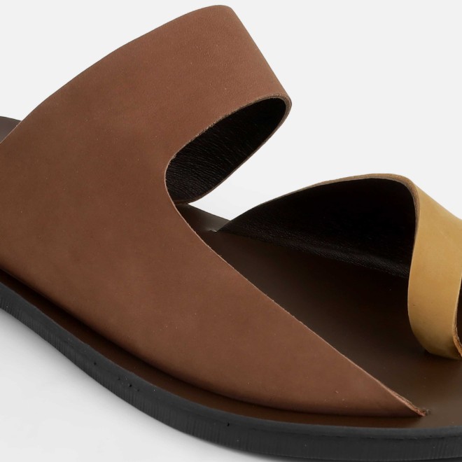 Mochi Men Brown Casual Slippers (SKU: 16-800130-12-42)