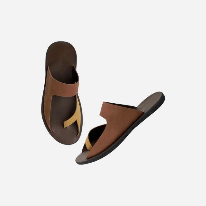 Mochi Men Brown Casual Slippers (SKU: 16-800130-12-42)