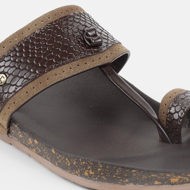 Mochi Men Brown Ethnic Kolhapuris (SKU: 16-801261-12-39)
