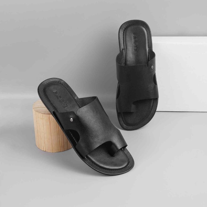 Mochi Men Black Casual Slippers (SKU: 16-825-11-40)