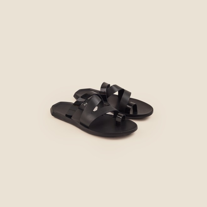 Mochi Men Black Casual Slippers (SKU: 16-870-11-40) Mochi Men Black Casual Slippers (SKU: 16-870-11-40)