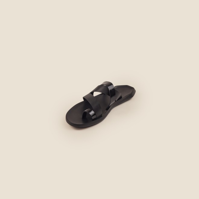 Mochi Men Black Casual Slippers (SKU: 16-870-11-40) Mochi Men Black Casual Slippers (SKU: 16-870-11-40)
