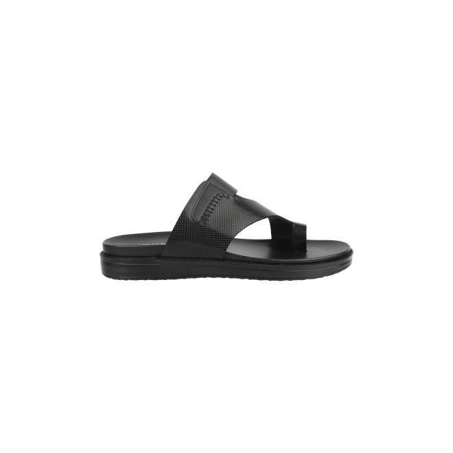 Mochi Men Black Casual Slippers (SKU: 16-883-11-40)